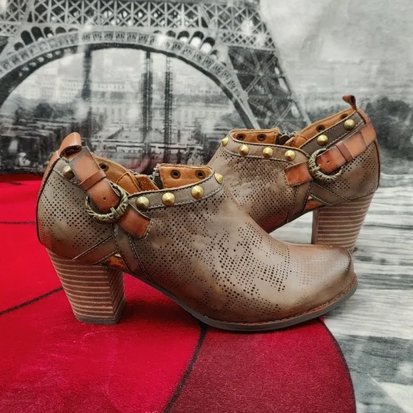 L' Artiste by Spring Step Kacie Ankle Booties 6.5-7 - Picture 2 of 11